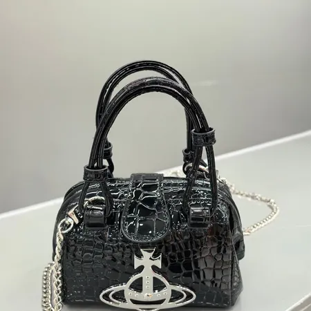 ヴィヴィアン・ウエストウッド ハンドバッグ