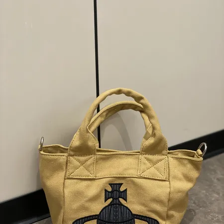 ヴィヴィアン・ウエストウッド ハンドバッグ