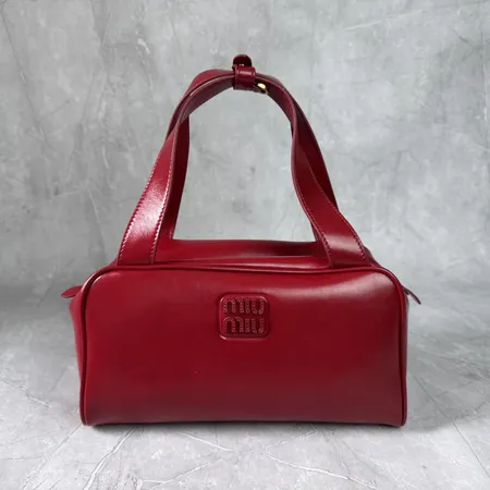 ミュウミュウ ショルダーバッグ