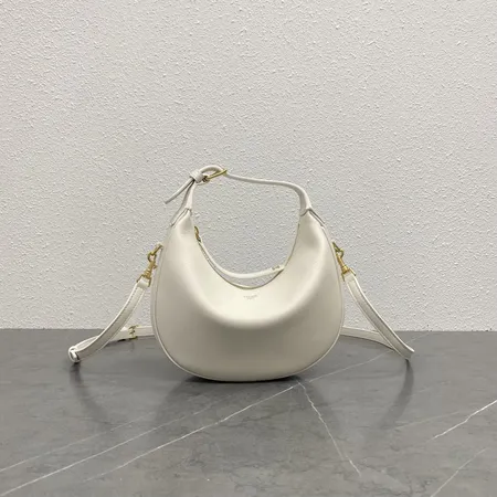 セリーヌ ショルダーバッグ