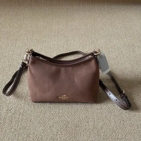 コーチ ハンドバッグ