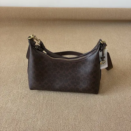 コーチ ハンドバッグ