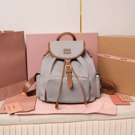 ミュウミュウ リュックサック