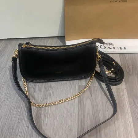 フェンディ ショルダーバッグ