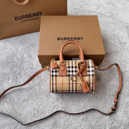 バーバリー ス ハンドバッグ