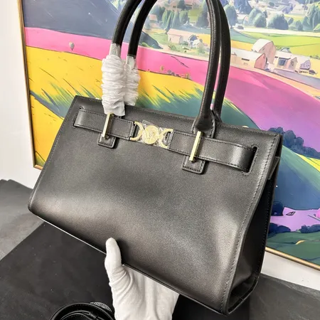 ヴェルサーチ ハンドバッグ