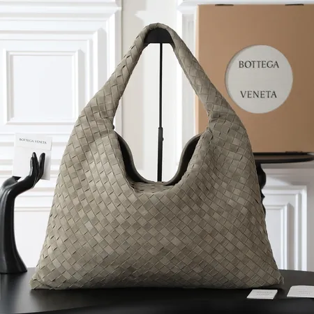 ボッテガ ヴェネタ ハンドバッグ