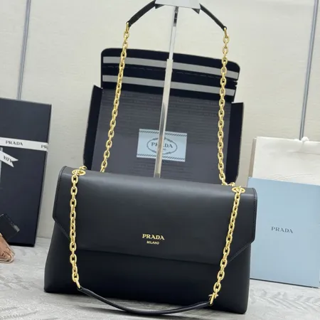 バーバリー ス ショルダーバッグ