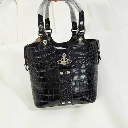 ヴィヴィアン・ウエストウッド ハンドバッグ