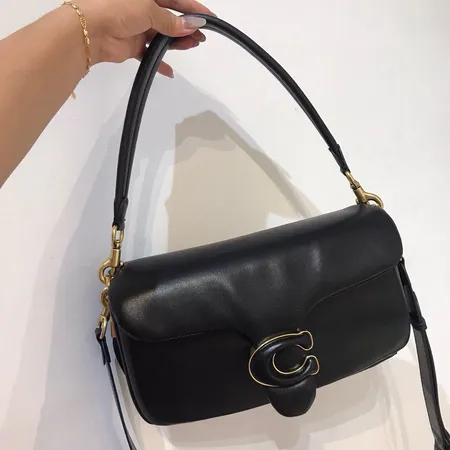 フェンディ ショルダーバッグ