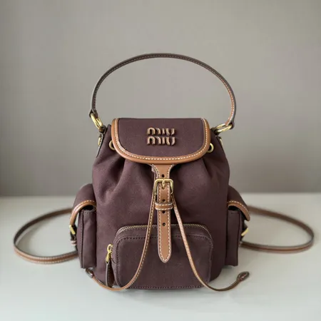 ミュウミュウ リュックサック