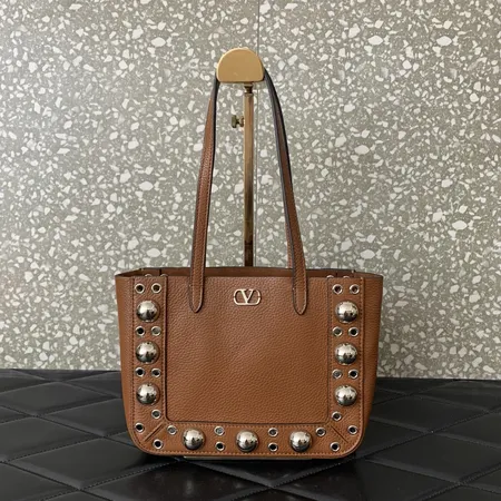 ヴァレンティノ ハンドバッグ