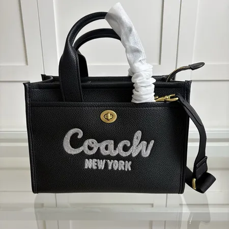 コーチ ハンドバッグ