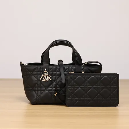 ディオール ハンドバッグ