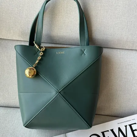 ロエベ ハンドバッグ