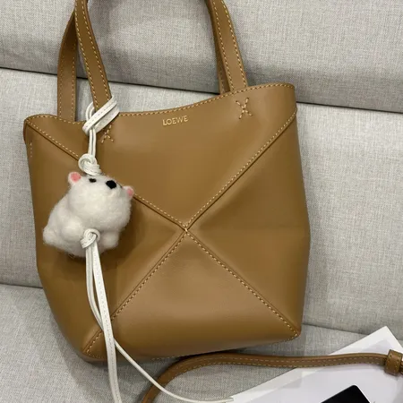 ロエベ ハンドバッグ