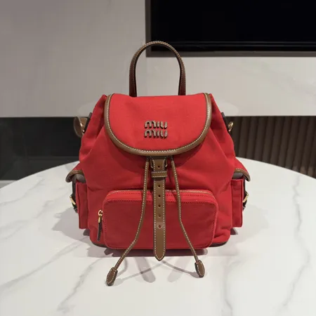 ミュウミュウ リュックサック