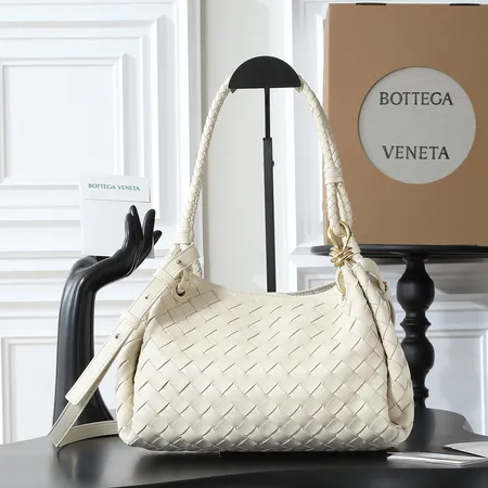 ボッテガ ヴェネタ ショルダーバッグ