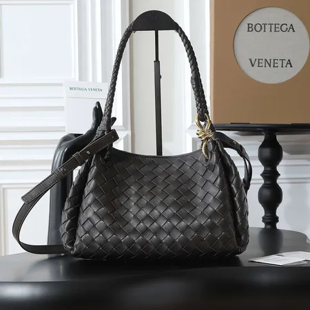 ボッテガ ヴェネタ ショルダーバッグ