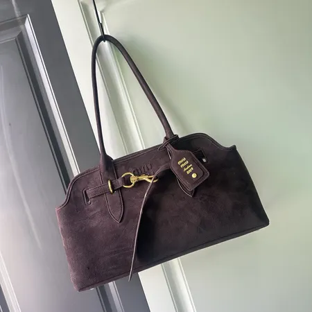 ミュウミュウ ショルダーバッグ