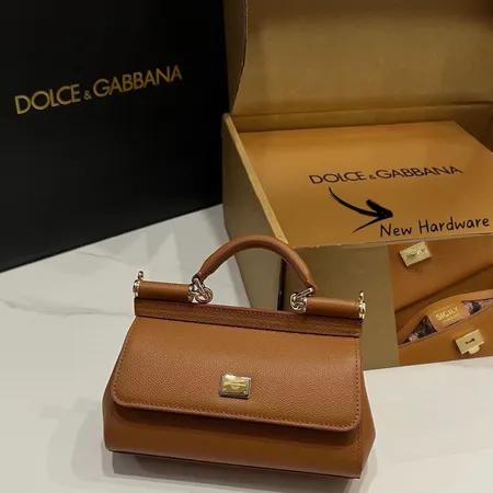 ナイキ ハンドバッグ