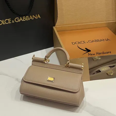 ナイキ ハンドバッグ