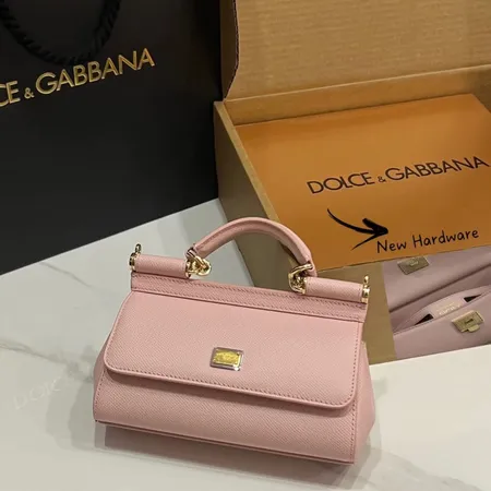 ナイキ ハンドバッグ