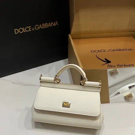 ナイキ ハンドバッグ