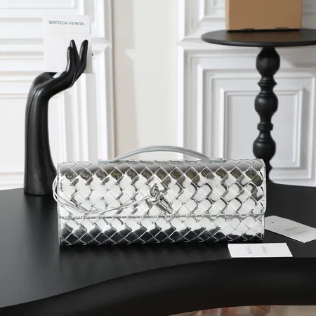 ボッテガ ヴェネタ ハンドバッグ
