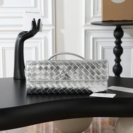 ボッテガ ヴェネタ ハンドバッグ