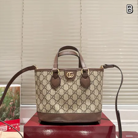 グッチ ショルダーバッグ