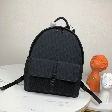 ディオール リュックサック