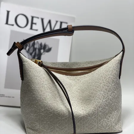 ロエベ ハンドバッグ