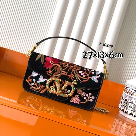 ヴァレンティノ ハンドバッグ