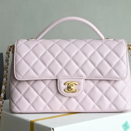 シャネル ハンドバッグ