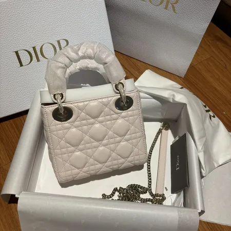 ディオール ハンドバッグ