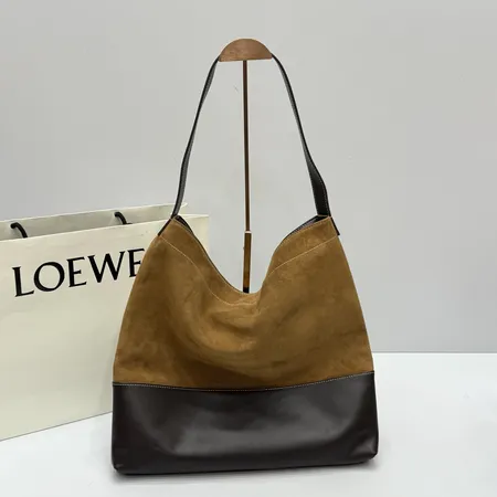 ロエベ ショルダーバッグ