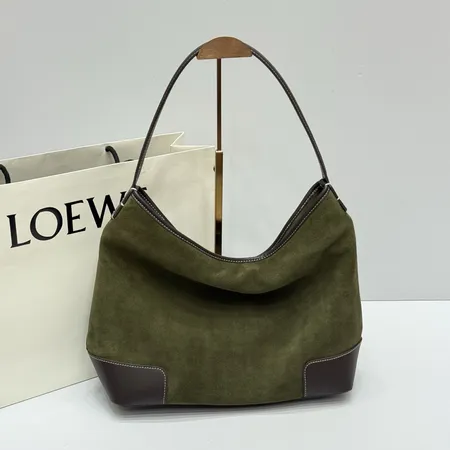 ロエベ ショルダーバッグ