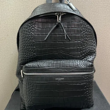 イブサンローラン リュックサック