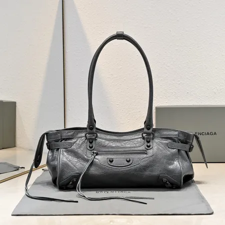 バレンシアガ ハンドバッグ