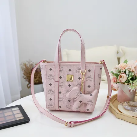 エムシーエム ハンドバッグ