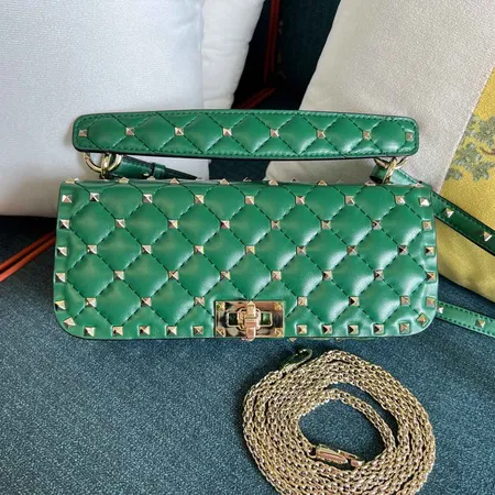 ヴァレンティノ ハンドバッグ