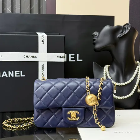 シャネル ショルダーバッグ