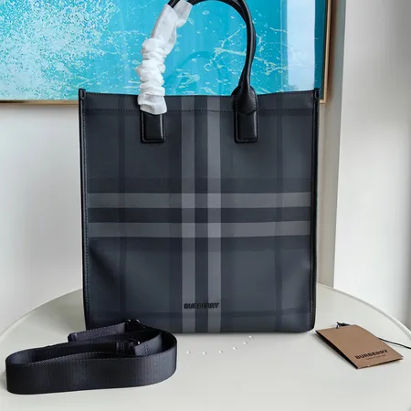 バーバリー ス ハンドバッグ