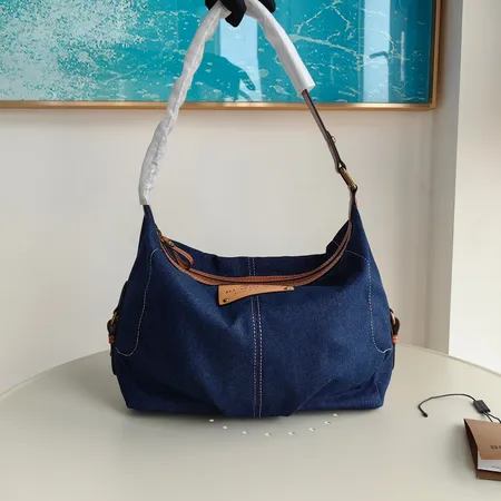 バーバリー ス ハンドバッグ