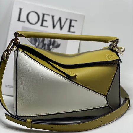 ロエベ ハンドバッグ