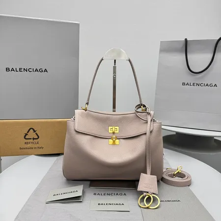 バレンシアガ ハンドバッグ