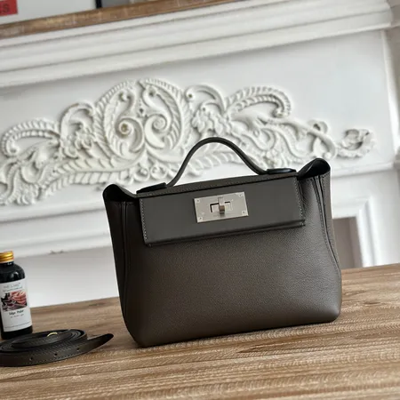 エルメス ショルダーバッグ