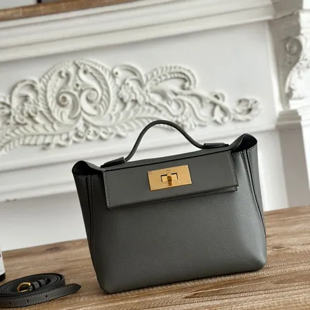 エルメス ショルダーバッグ