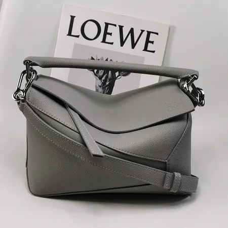 ロエベ ハンドバッグ